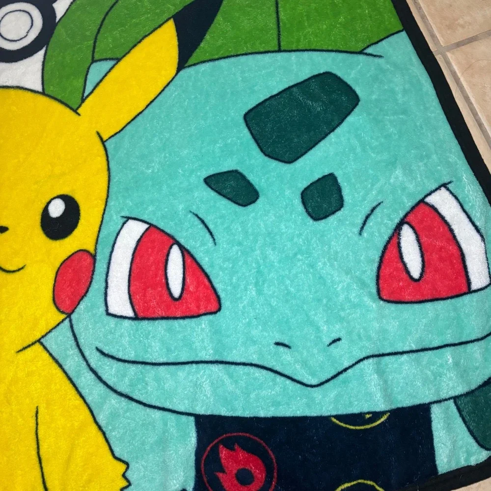 Pokemon Northwest Fleece Throw Blanket Pikachu Charmander Squirtle Bulbasaur